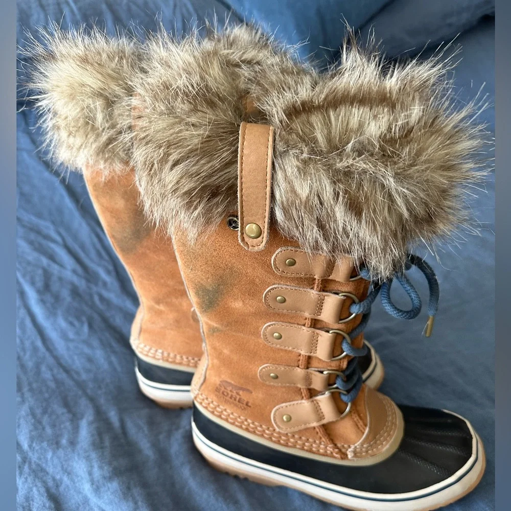 Sorel Joan Of Arctic Boots size 5.5 women’s‎ brand new never worn!
